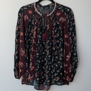 🌻 3/$13 Tolani (Sundance) Top